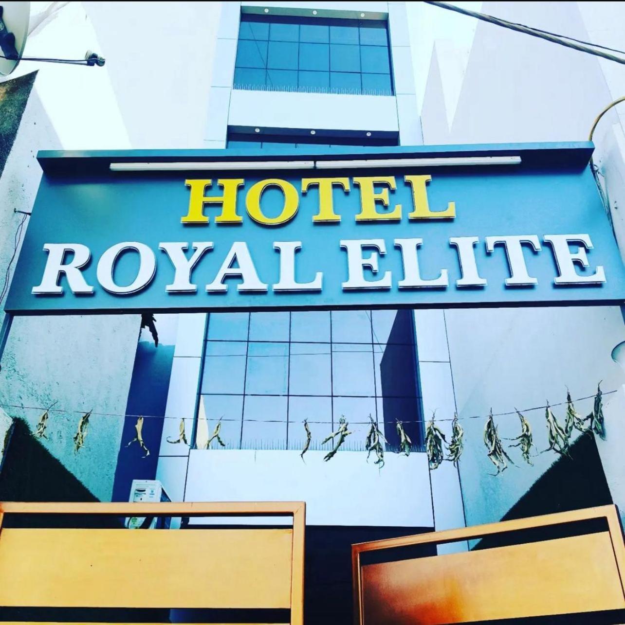 Hotel Royal Elite 라즈콧 외부 사진